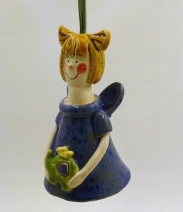 Figurka Ceramiczna Dzwonek Anioł Niebieski Dziewczyna z Słonikiem Prezent