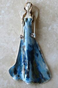 Figurka Ceramiczna Anioł Duży XXL Niebieski wiszący piękny Prezent 40 cm