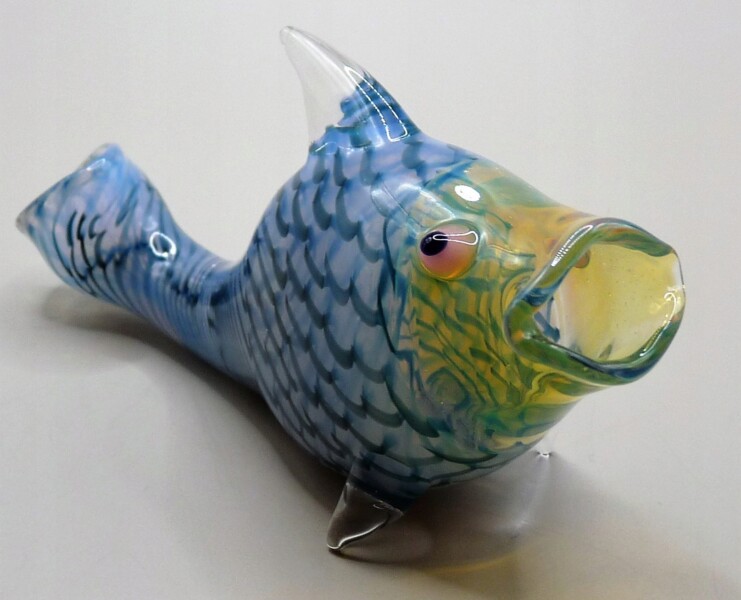 Artystyczna Lufka szklana Figurka Rybka Niebieska SR Lufki szklane Ryba C5
